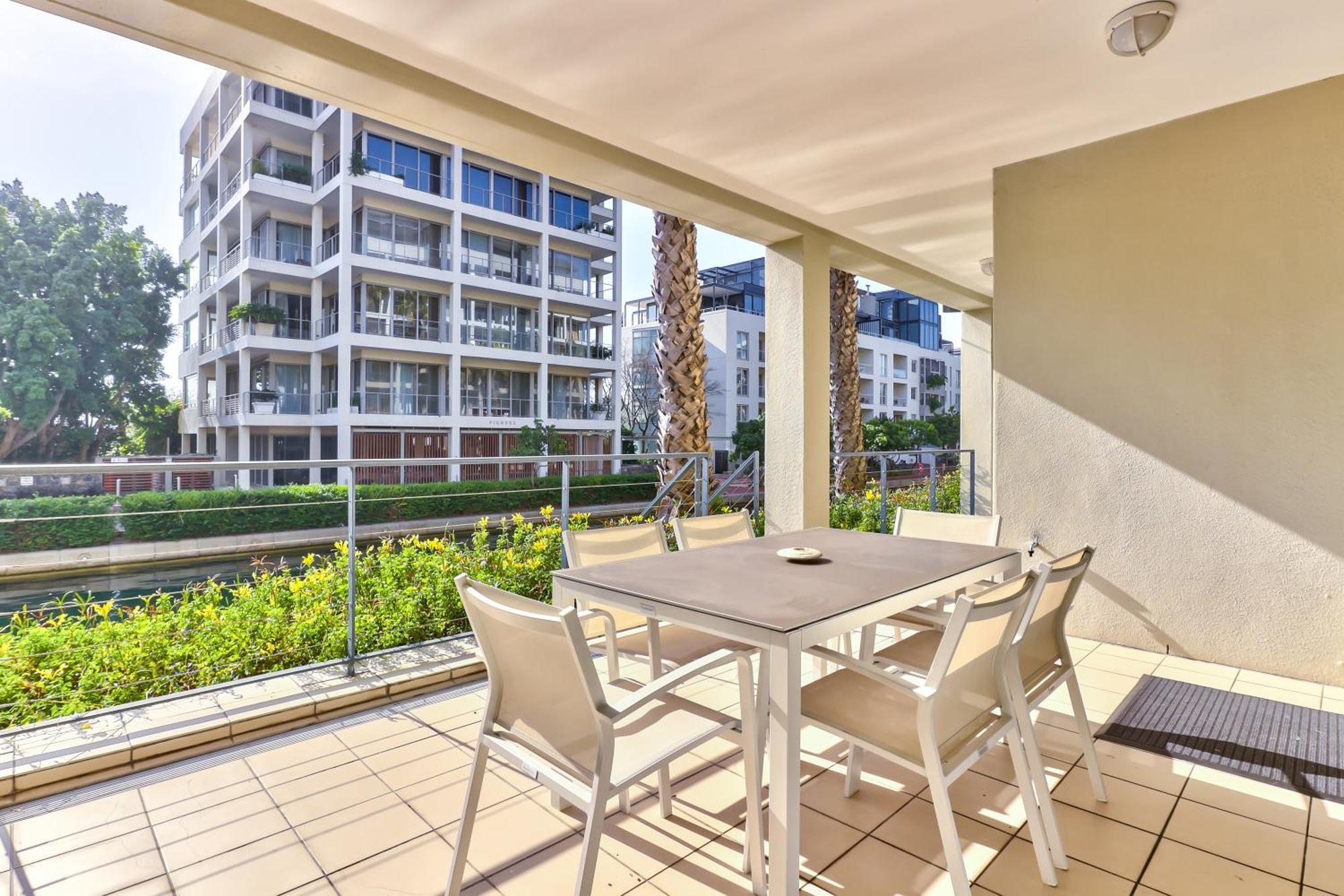 Waterfront Village Cape Town Bagian luar foto