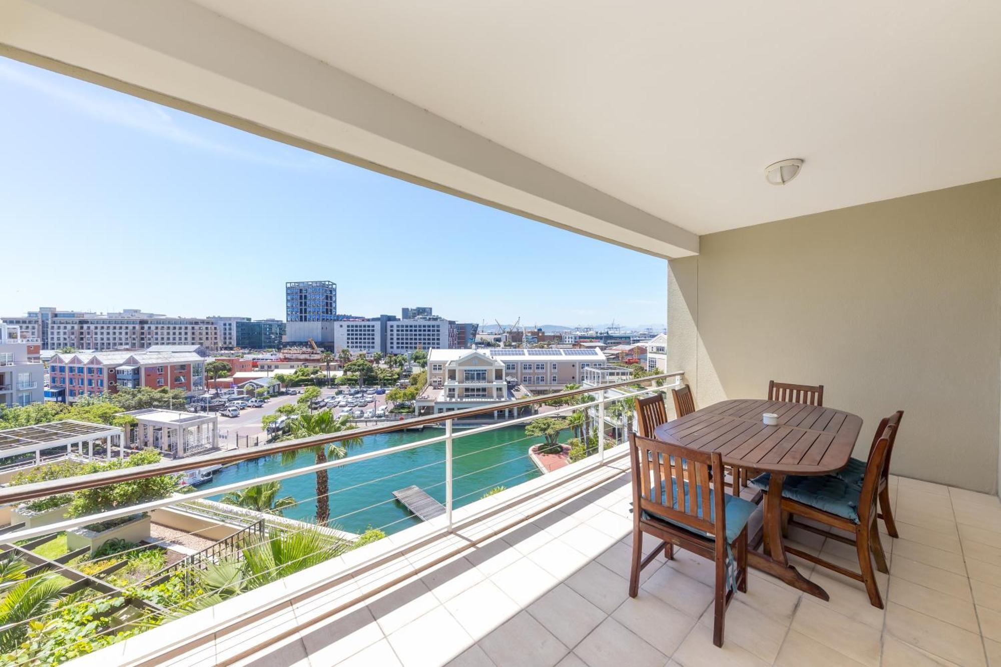 Waterfront Village Cape Town Bagian luar foto